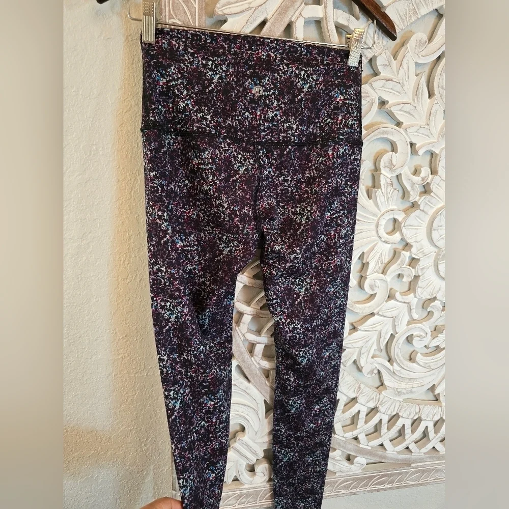 lululemon athletica stylish leggings